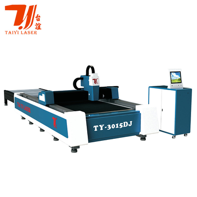 1500 W- 6000 W machine de découpe laser à fibre CNC à double table de changement