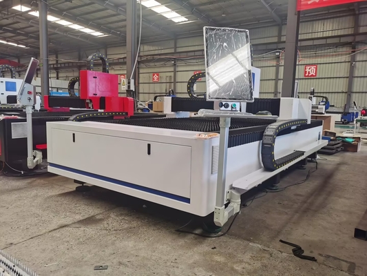 Machine de découpe laser à fibre de métal 3kw Prix d'usine Certification CE