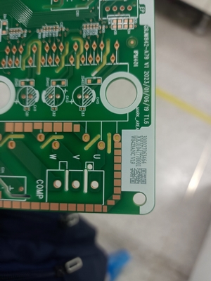 Machine de marquage au laser par code QR de circuits imprimés PCB