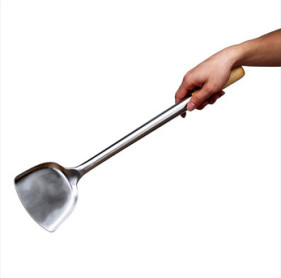 Machine de soudage automatique sur mesure pour souder des cuillères à spatule