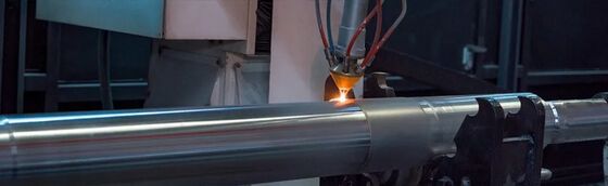 Machine de revêtement laser haute vitesse à couverture complète avec surveillance de la piscine de fusion pour une qualité constante