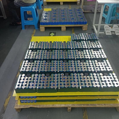 Machine laser de soudage de signalisation à finition miroir sans trace arrière