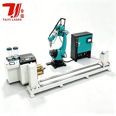 Machine de rechargement laser robotisée CNC avec système d'alimentation pour le renforcement de surface métallique