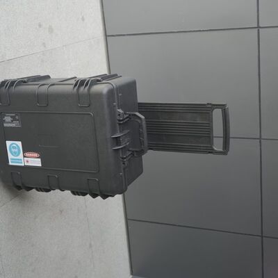 Machine de nettoyage au laser à fibres pulsées de 50 W pour le sac à dos, l'élimination de la rouille, la peinture et l'huile