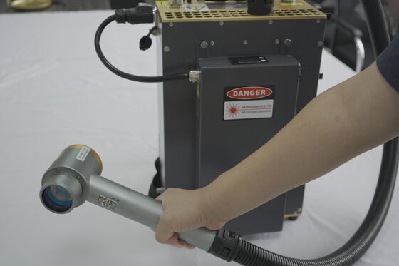 New Design 200W Backpack Laser Cleaning Machine Lightweight Portable Laser Rust Removal Machine