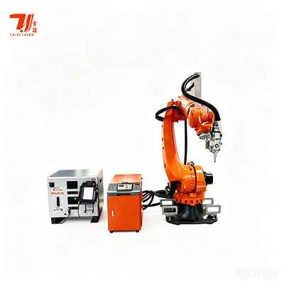 KUKA KR35 Machine de soudage laser robotique à 6 axes Source laser à fibre IPG 4000 W pour la fabrication de carrosseries automobiles et de métaux