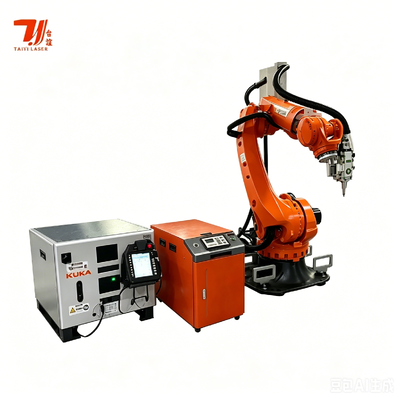 Système robotique de soudage laser à fibre IPG 4 000 W avec robot industriel KUKA pour les industries aérospatiale et automobile