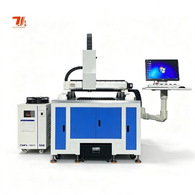 600*600mm /1000*1000mm Machine de découpe laser à fibres de petite taille de précision 1500W 2KW 3000W